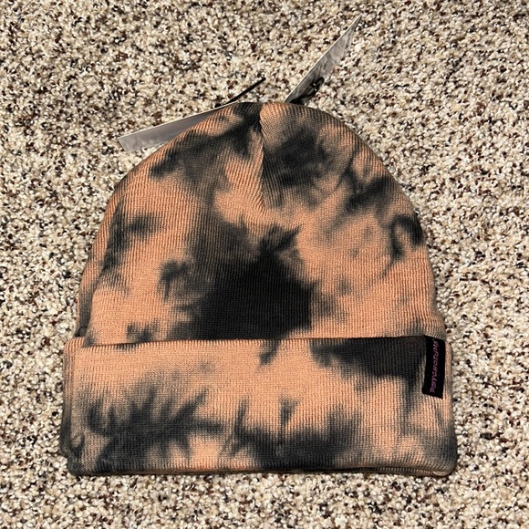 PSYCHO TUNA beanie - Picture 2 of 5